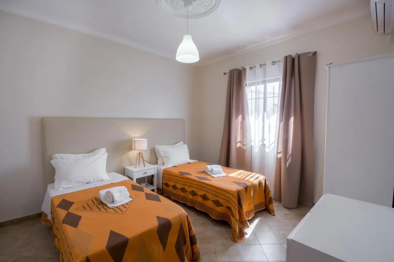 Apartamentos Pinto Quarteira