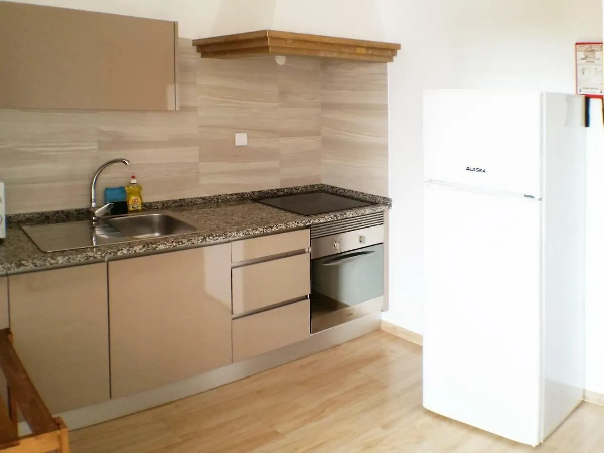 Apartamentos Pinto Quarteira 0*,  Portugal